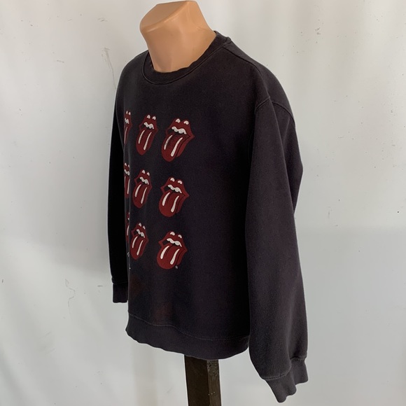 H & M Rolling Stones Lips crew neck sweatshirt.  M - Picture 5 of 7